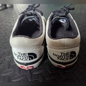 The North Face X Vans Mte dx White N Black